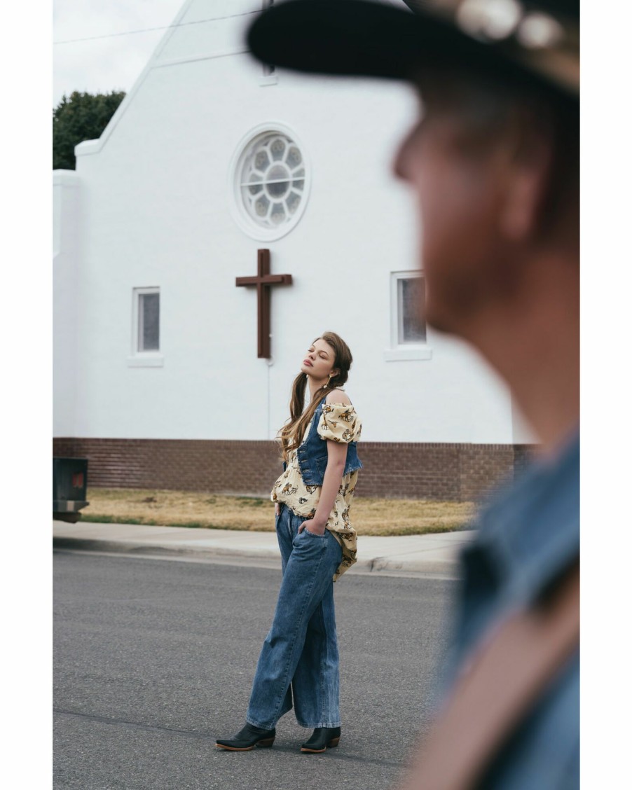 Dress * | Free People Women'S Rider Denim Vest & Flare Jeans Suit Set 2-Piece Blue