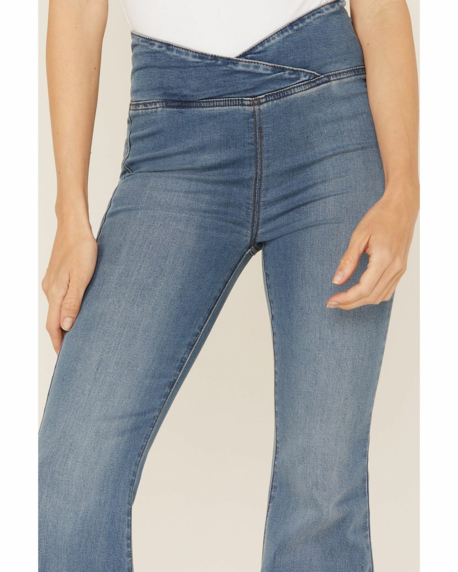 Jean * | Free People Women'S Venice Beach Medium Wash Flare Jeans Blue